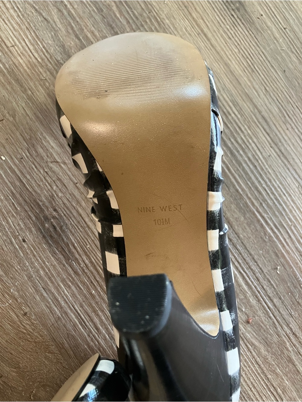 Nine West Black & White Checkered Pumps - Picture 4 of 4